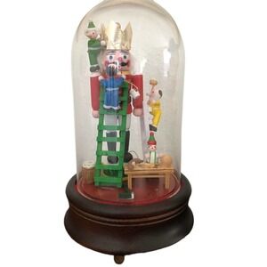 The San Francisco Music Box Company Parade of the Wooden Soldier #19-3003